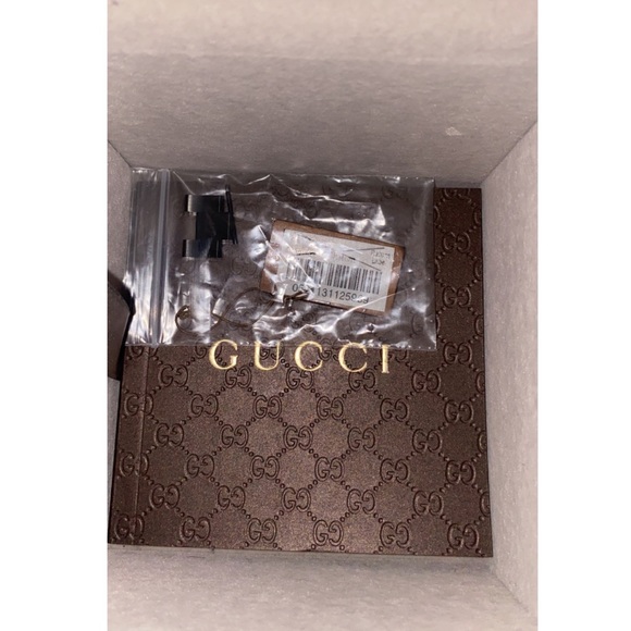 Mens Gucci watch - Picture 3 of 4